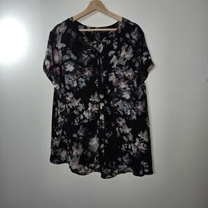 Simply Vera Vera Wang Black Floral Blouse
